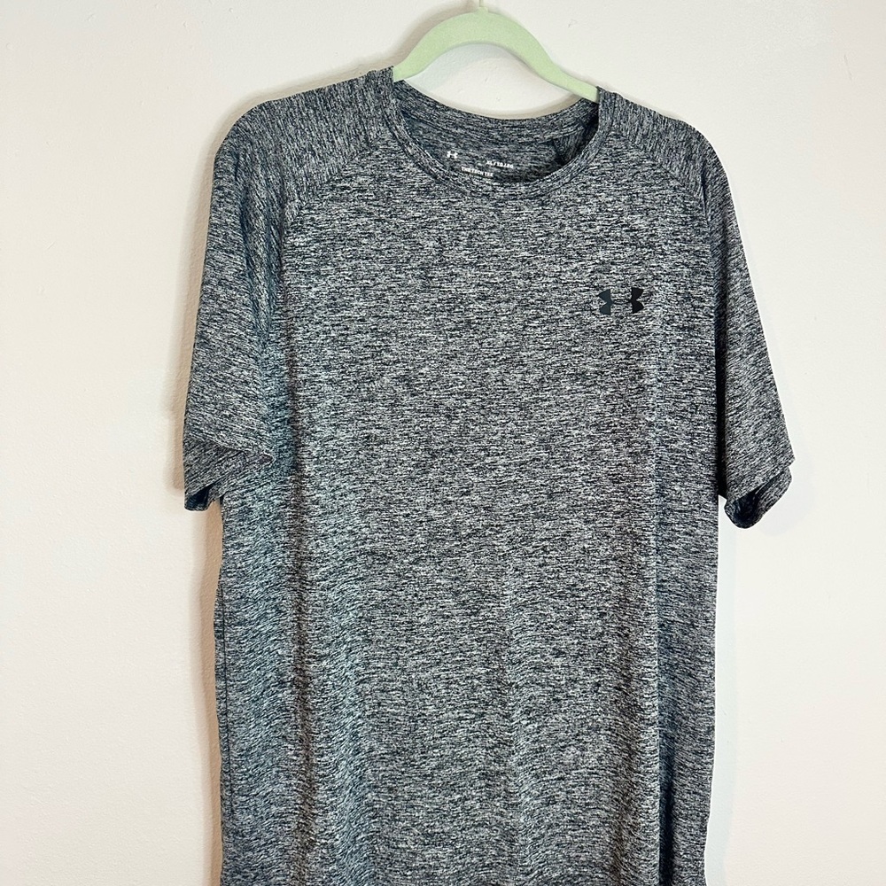 Under Armour Men's Gray Heather Short Sleeve Performance Tee the tech tee xl